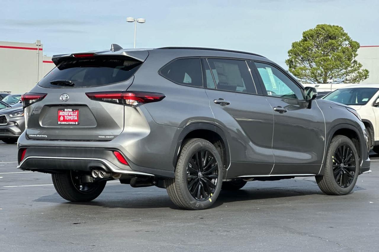 2026 Toyota Highlander XSE