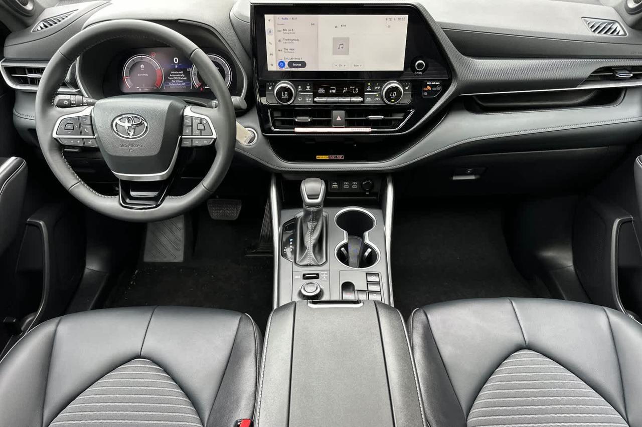 2026 Toyota Highlander XSE