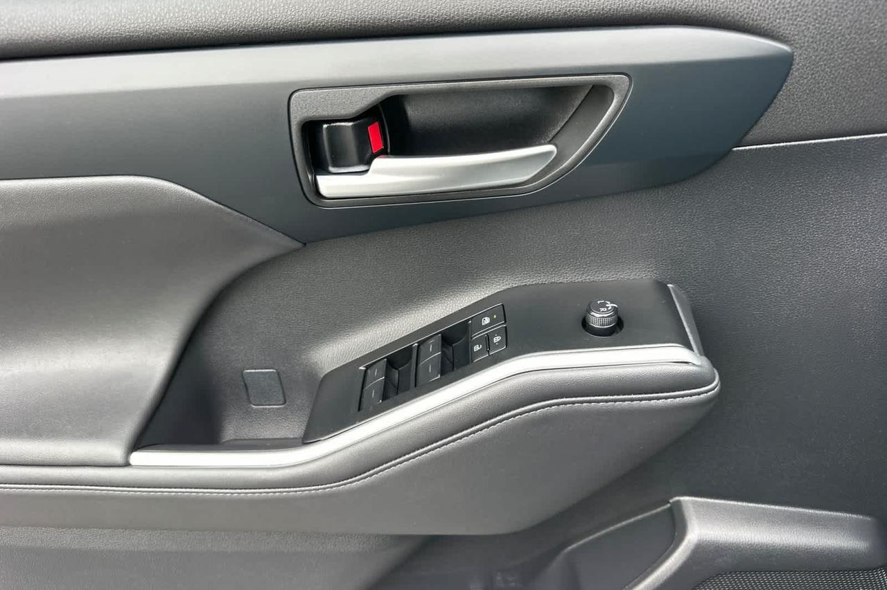 2026 Toyota Highlander XSE Roseville CA