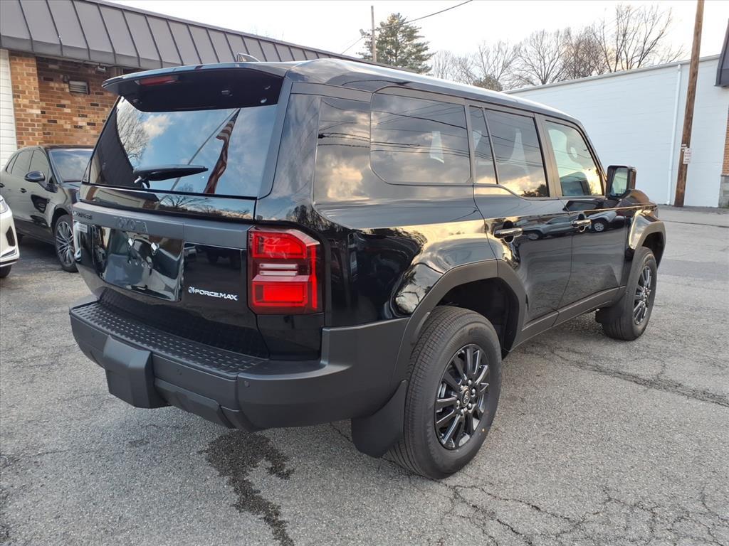 2026 Toyota Land Cruiser Base