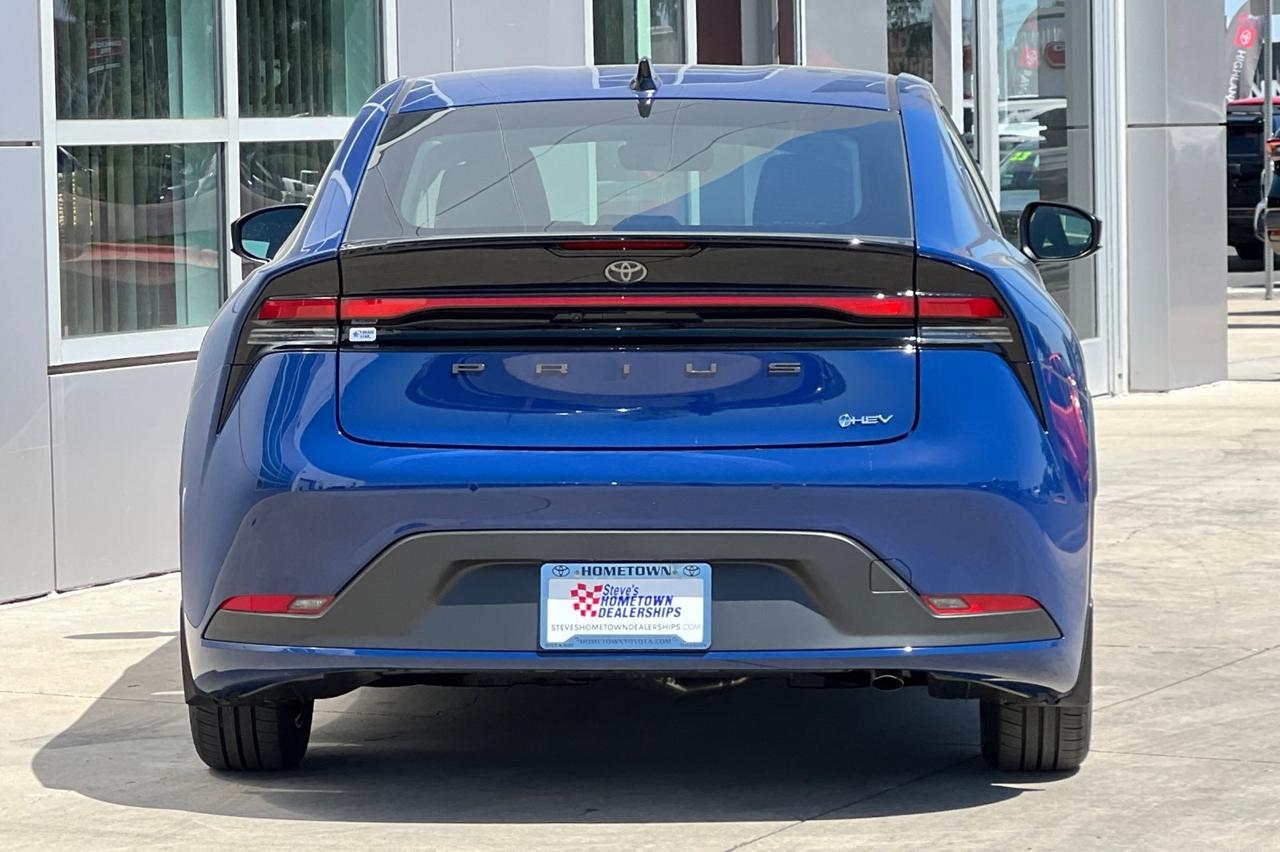 2026 Toyota Prius L Ontario OR