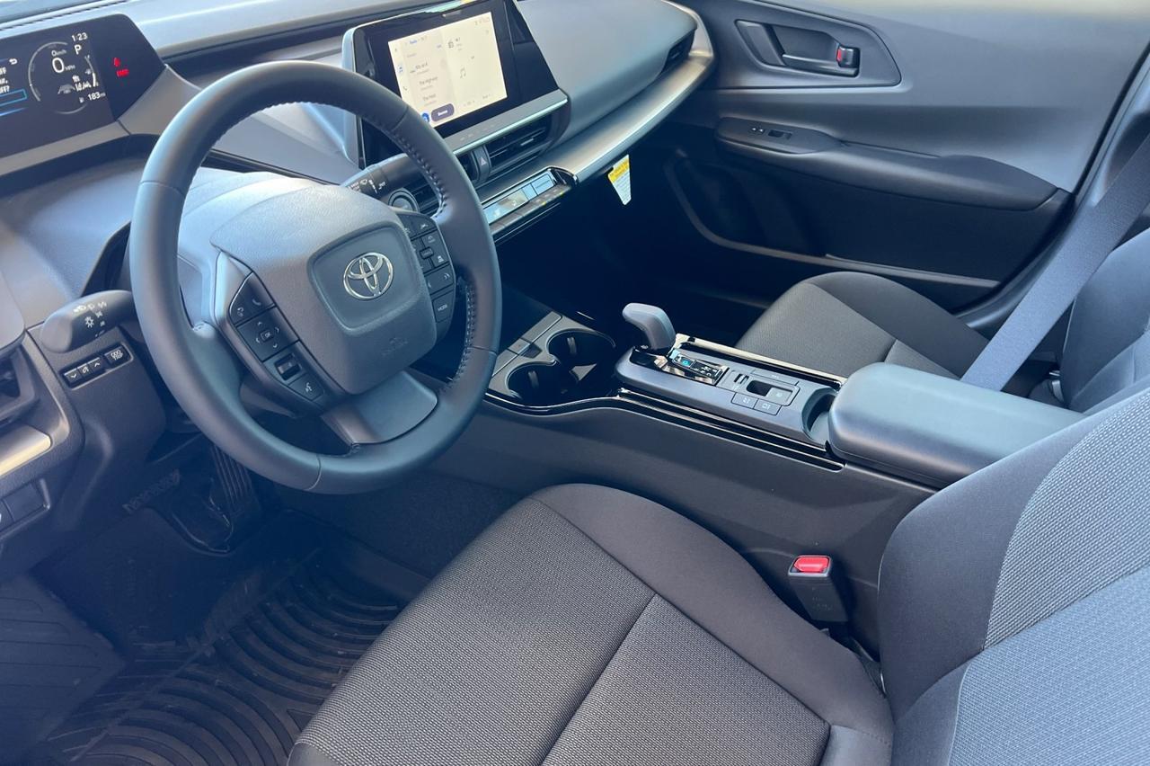 2026 Toyota Prius L Ontario OR