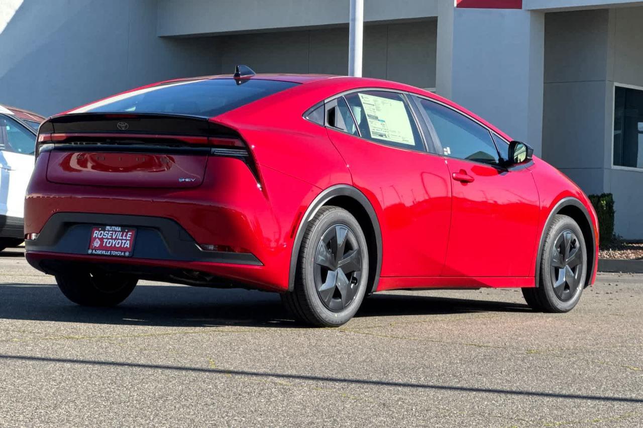 2026 Toyota Prius LE