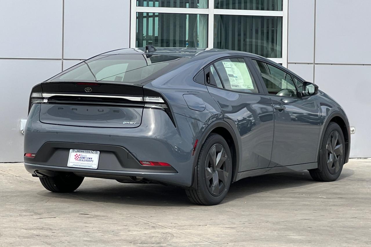 2026 Toyota Prius Plug-In Hybrid Ontario OR