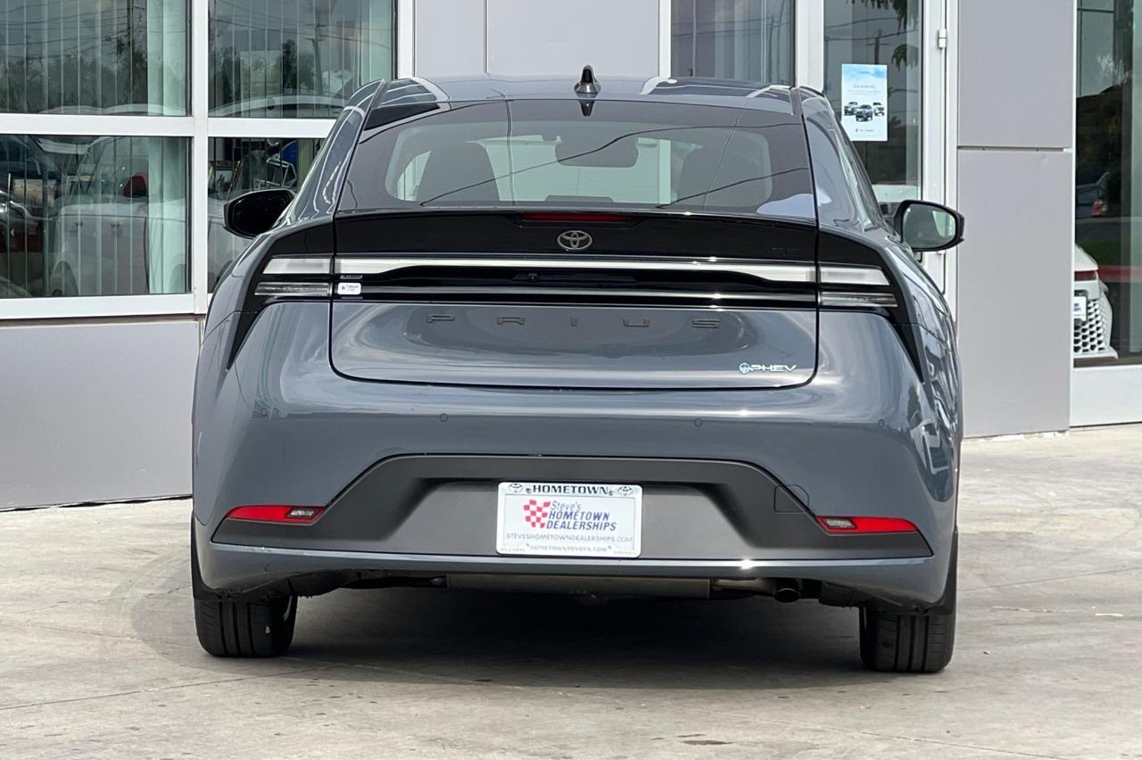 2026 Toyota Prius Plug-In Hybrid Ontario OR