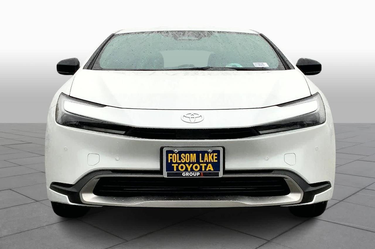 2026 Toyota Prius Plug-In Hybrid SE