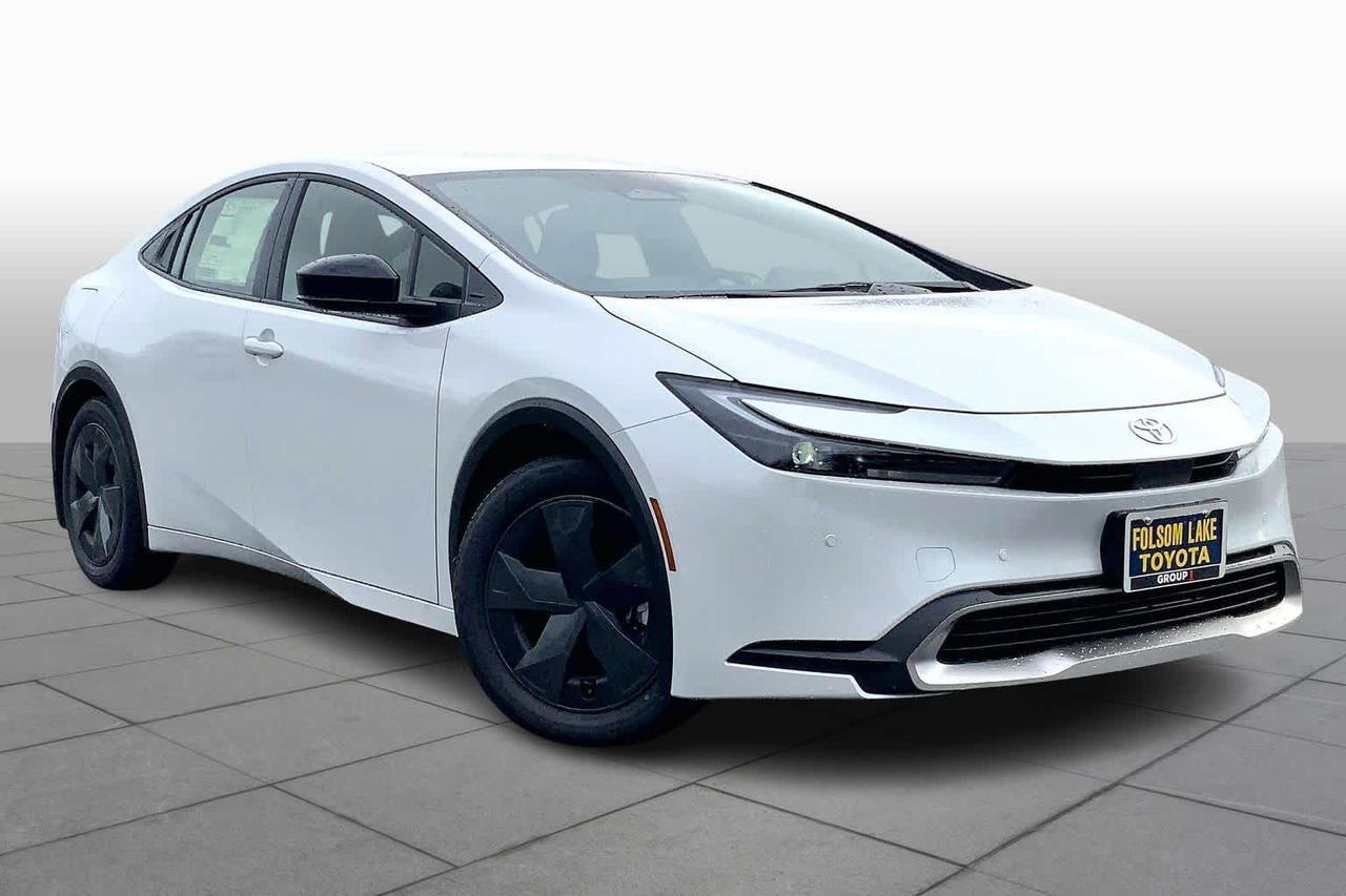 2026 Toyota Prius Plug-In Hybrid SE