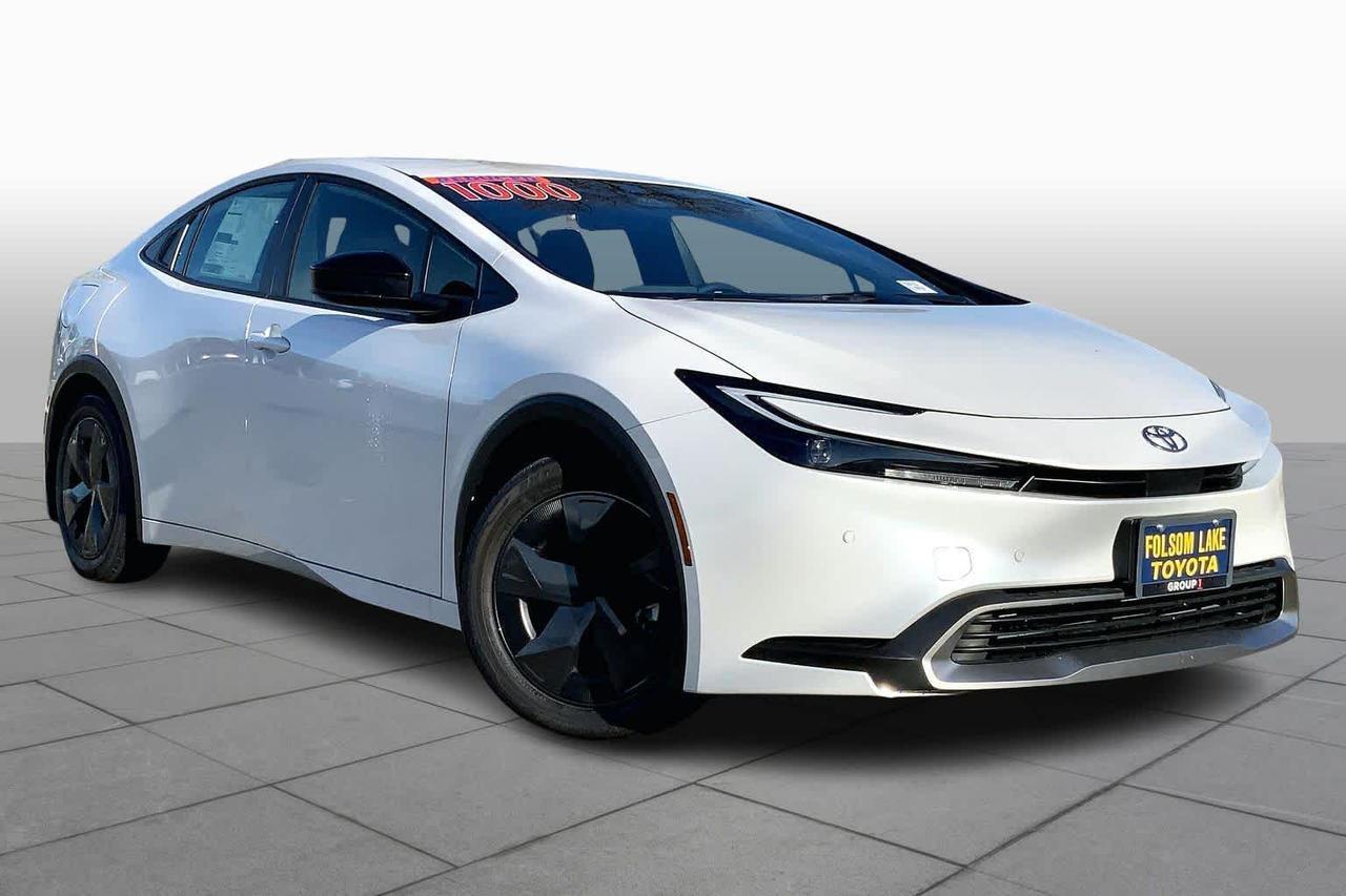 2026 Toyota Prius Plug-In Hybrid SE