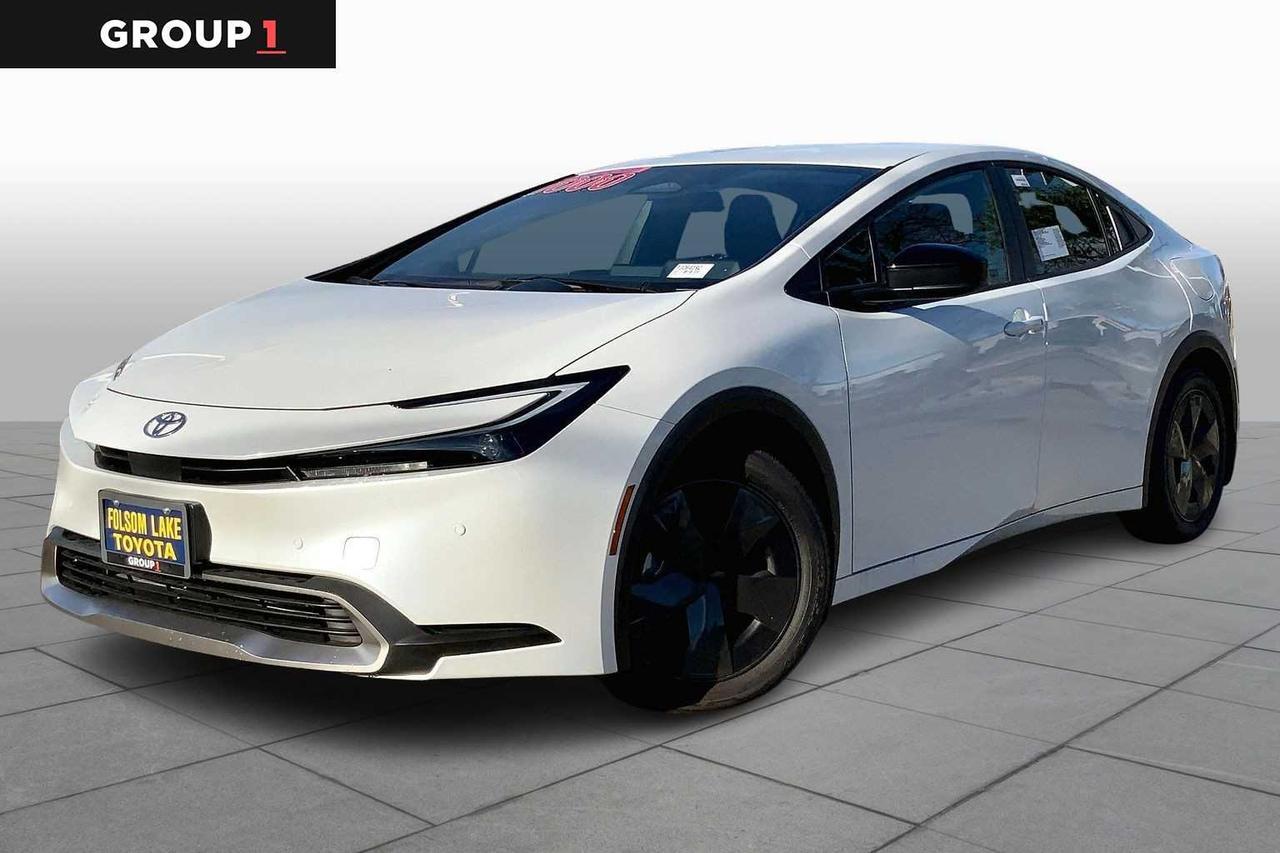 2026 Toyota Prius Plug-In Hybrid SE