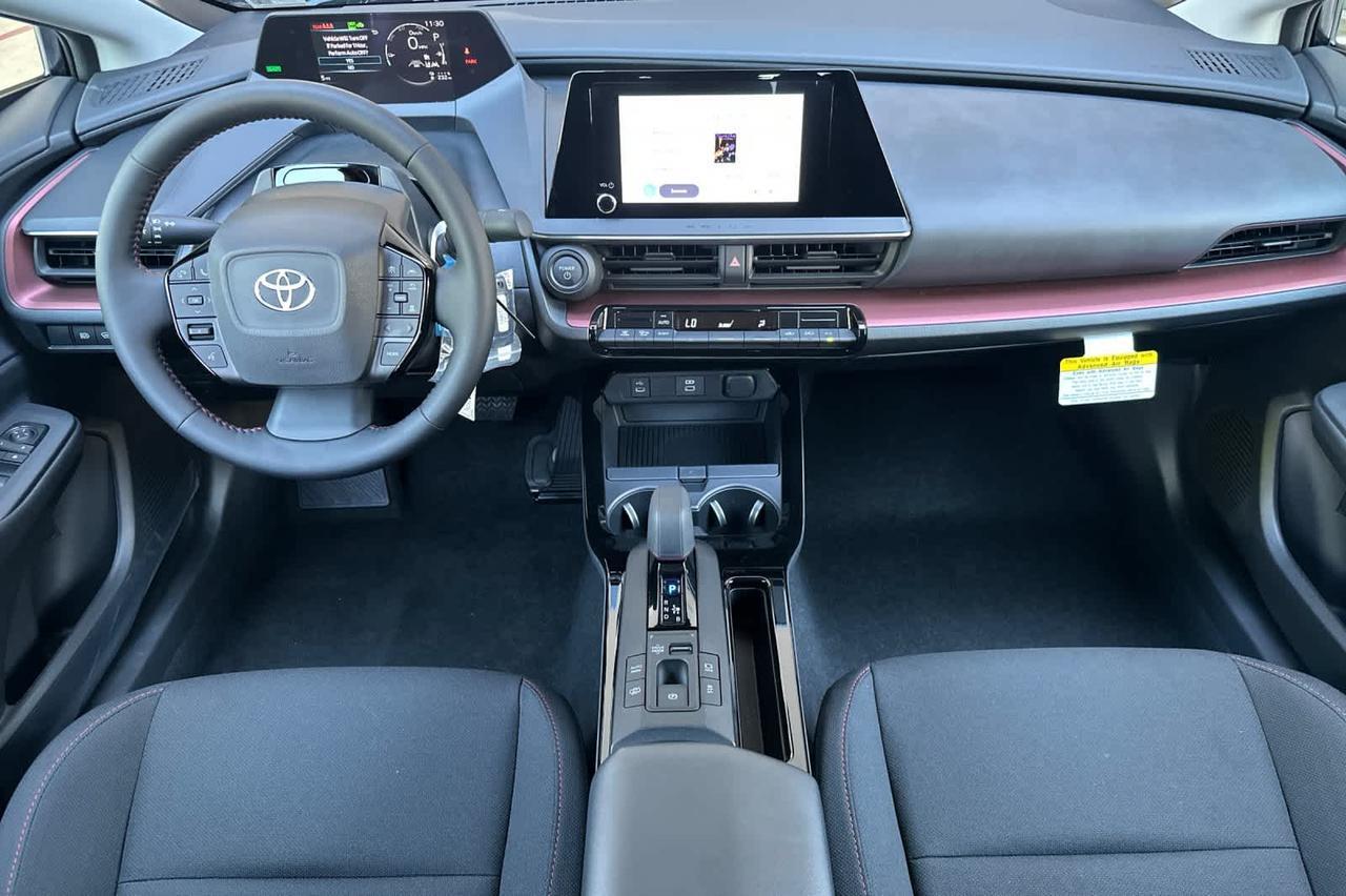 2026 Toyota Prius Plug-In Hybrid SE