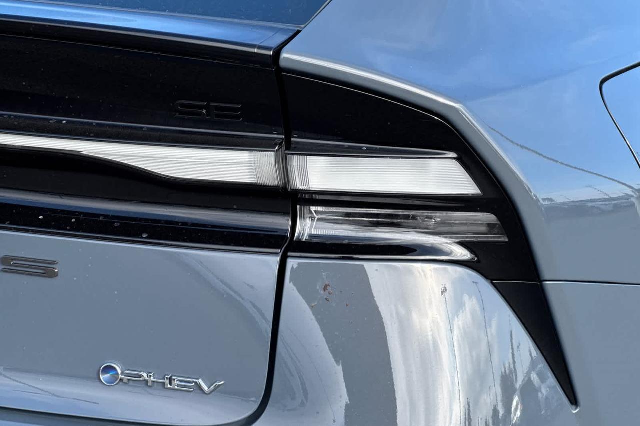 2026 Toyota Prius Plug-In Hybrid SE Roseville CA