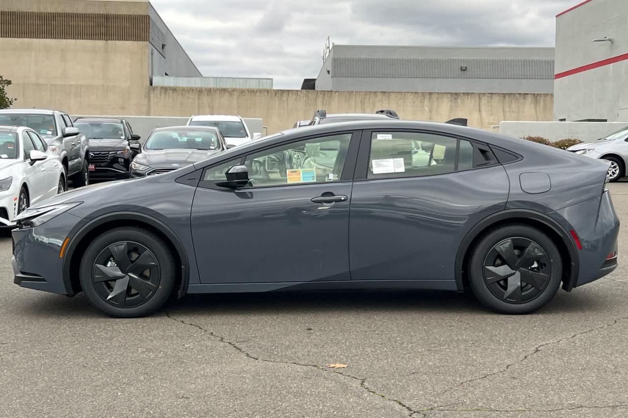 2026 Toyota Prius Plug-In Hybrid SE Roseville CA