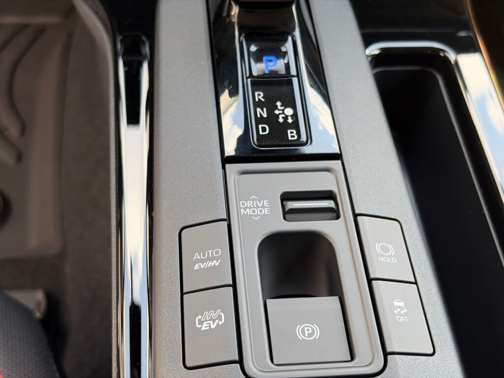2026 Toyota Prius Plug-In Hybrid SE Fredericksburg VA