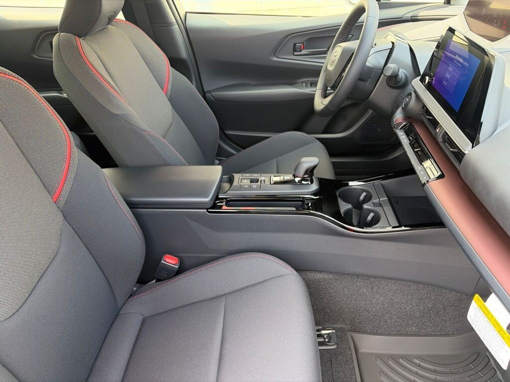 2026 Toyota Prius Plug-In Hybrid SE Fredericksburg VA