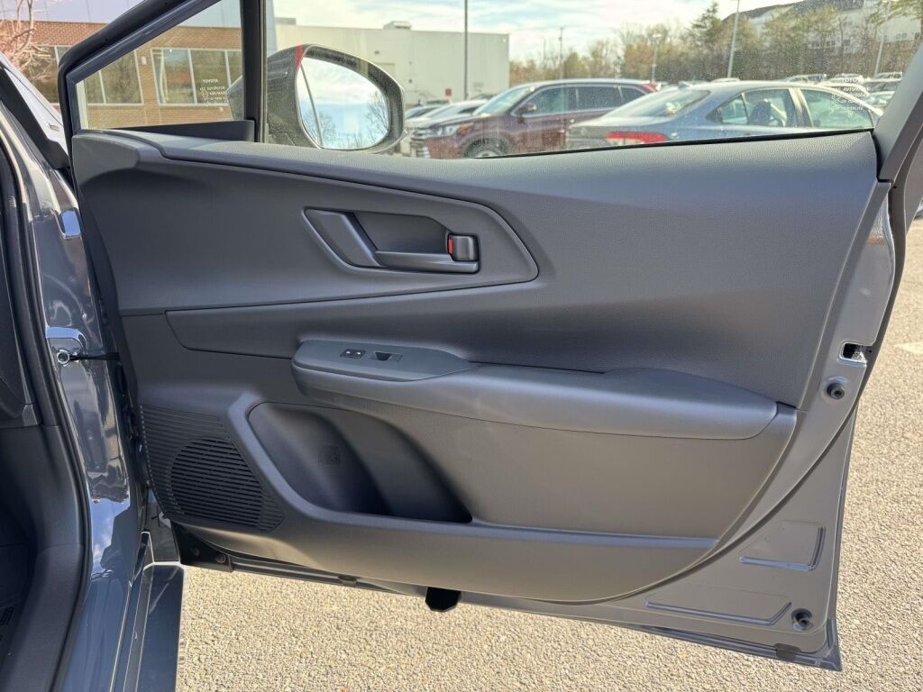 2026 Toyota Prius Plug-In Hybrid SE Fredericksburg VA