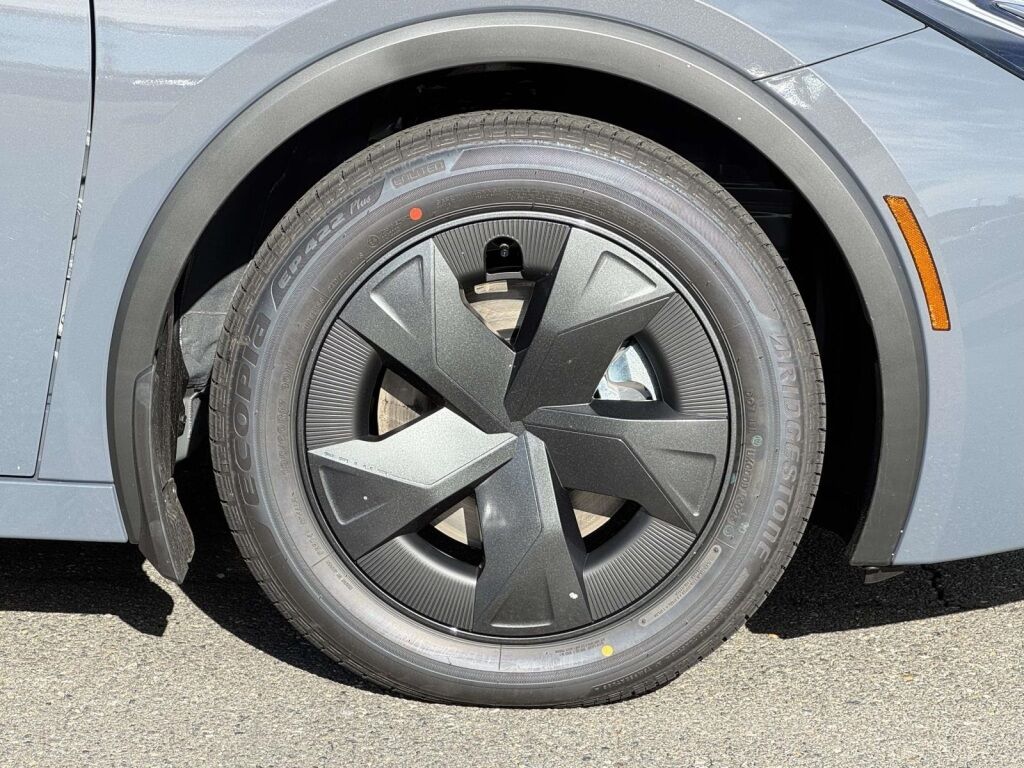 2026 Toyota Prius Plug-In Hybrid SE Fredericksburg VA