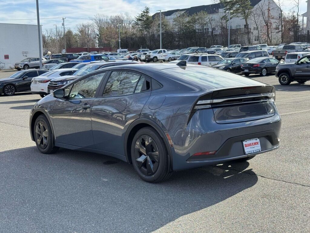 2026 Toyota Prius Plug-In Hybrid SE Fredericksburg VA