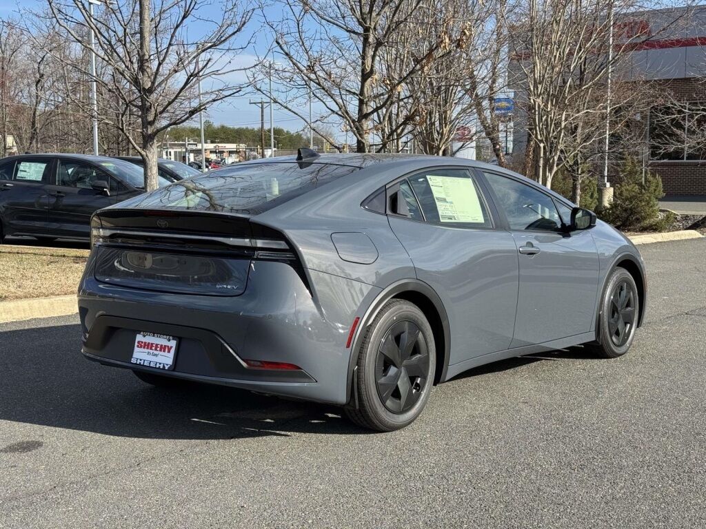 2026 Toyota Prius Plug-In Hybrid SE Fredericksburg VA