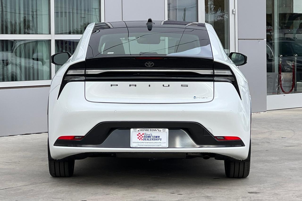 2026 Toyota Prius Plug-In Hybrid XSE Premium Ontario OR