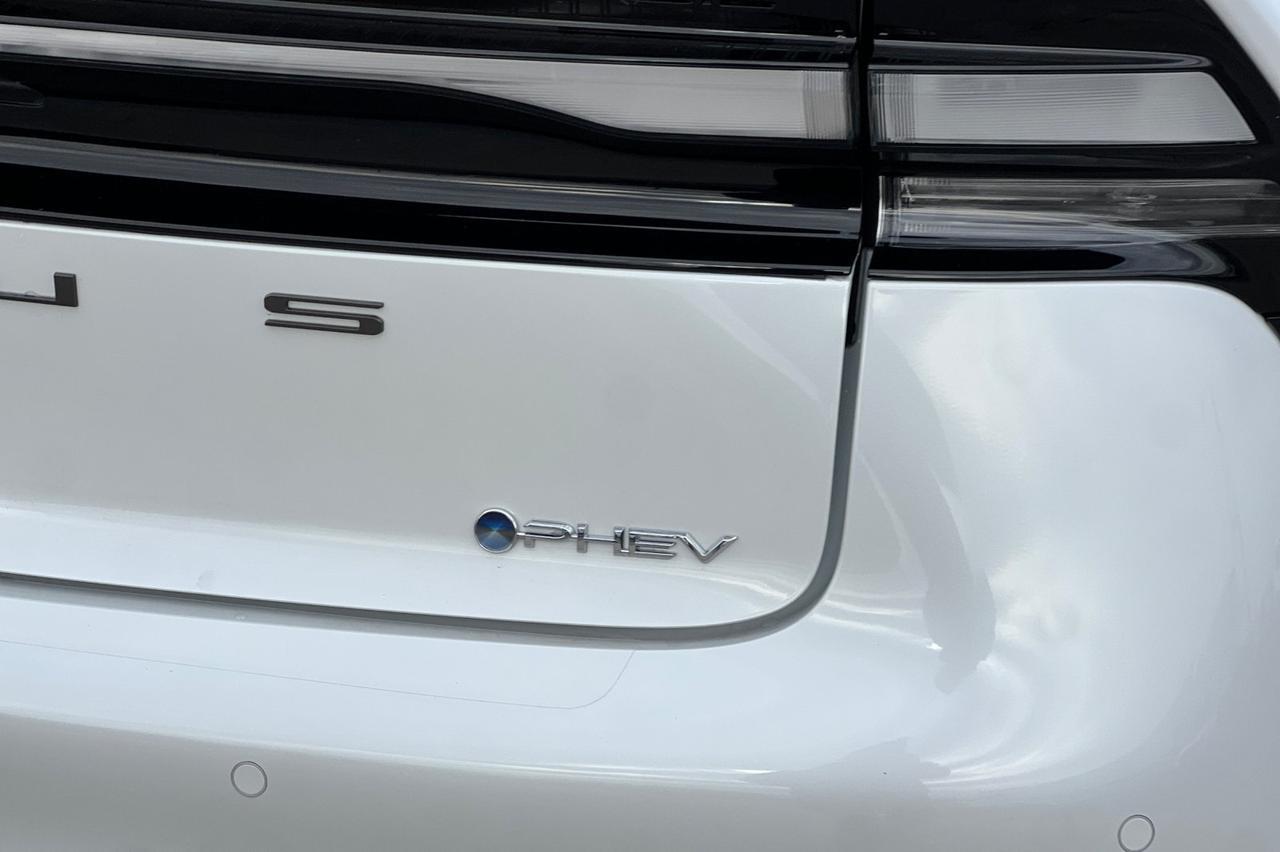 2026 Toyota Prius Plug-In Hybrid XSE Premium Ontario OR