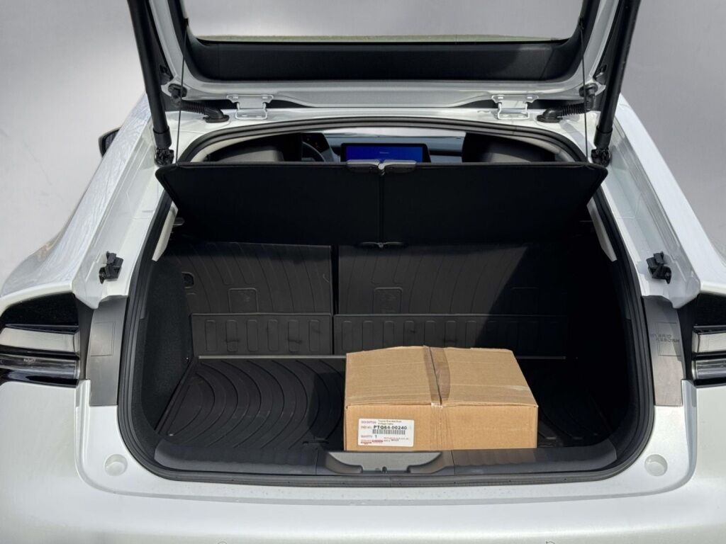 2026 Toyota Prius Plug-In Hybrid XSE Premium Fredericksburg VA