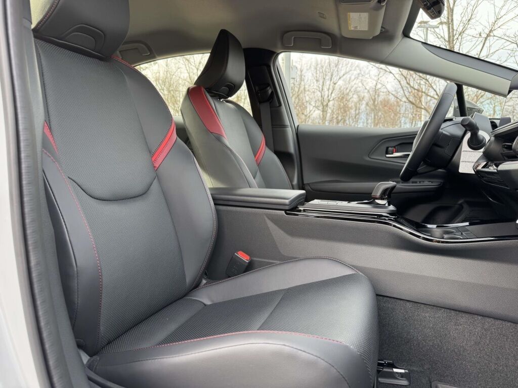 2026 Toyota Prius Plug-In Hybrid XSE Premium Fredericksburg VA