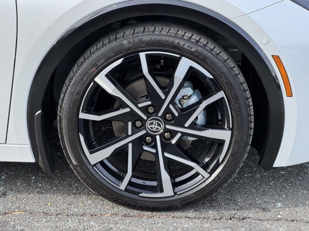 2026 Toyota Prius Plug-In Hybrid XSE Premium Fredericksburg VA