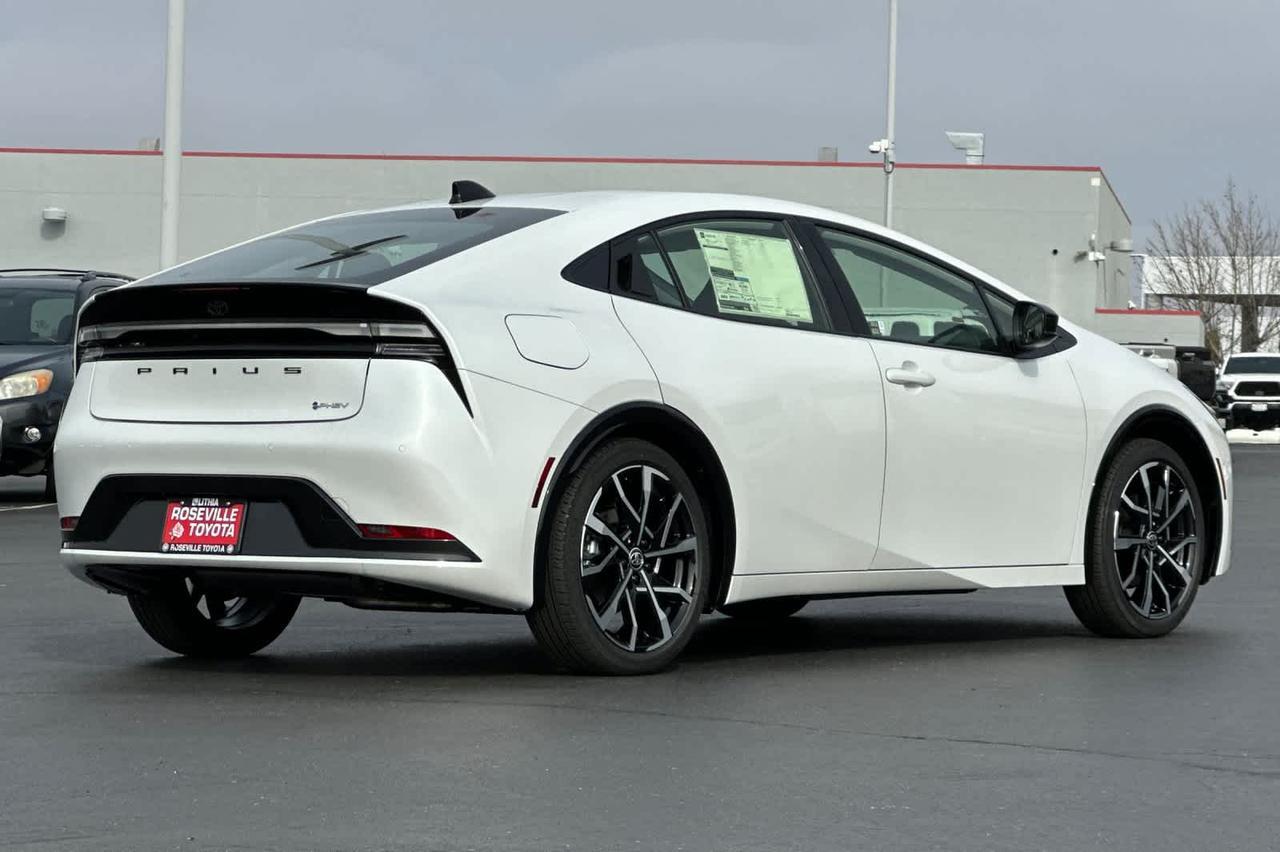 2026 Toyota Prius Plug-In Hybrid XSE