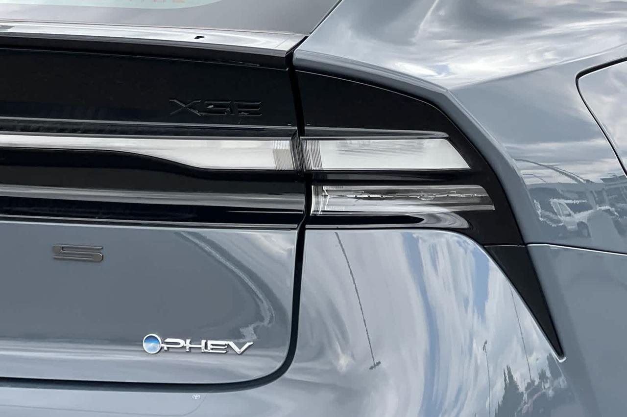 2026 Toyota Prius Plug-In Hybrid XSE Roseville CA