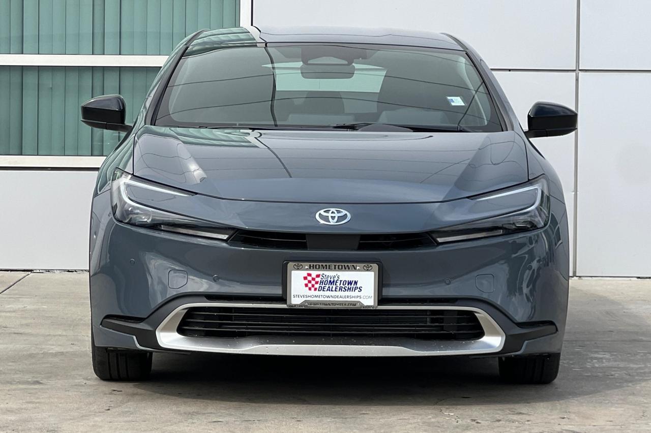 2026 Toyota Prius Plug-in Ontario OR