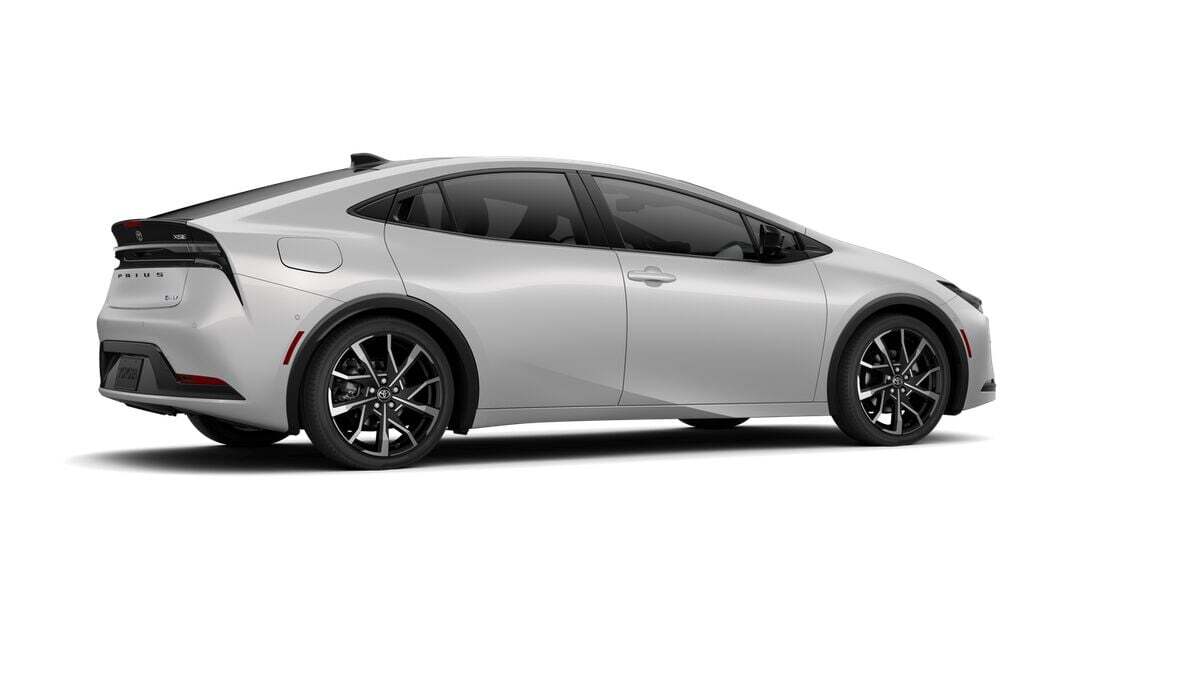 2026 Toyota Prius Plug-in Hybrid XSE Premium Fredericksburg VA