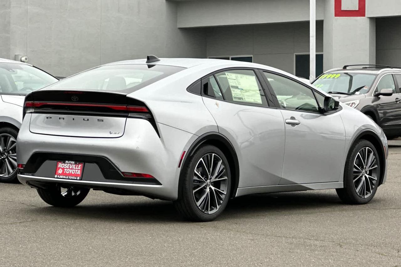 2026 Toyota Prius XLE