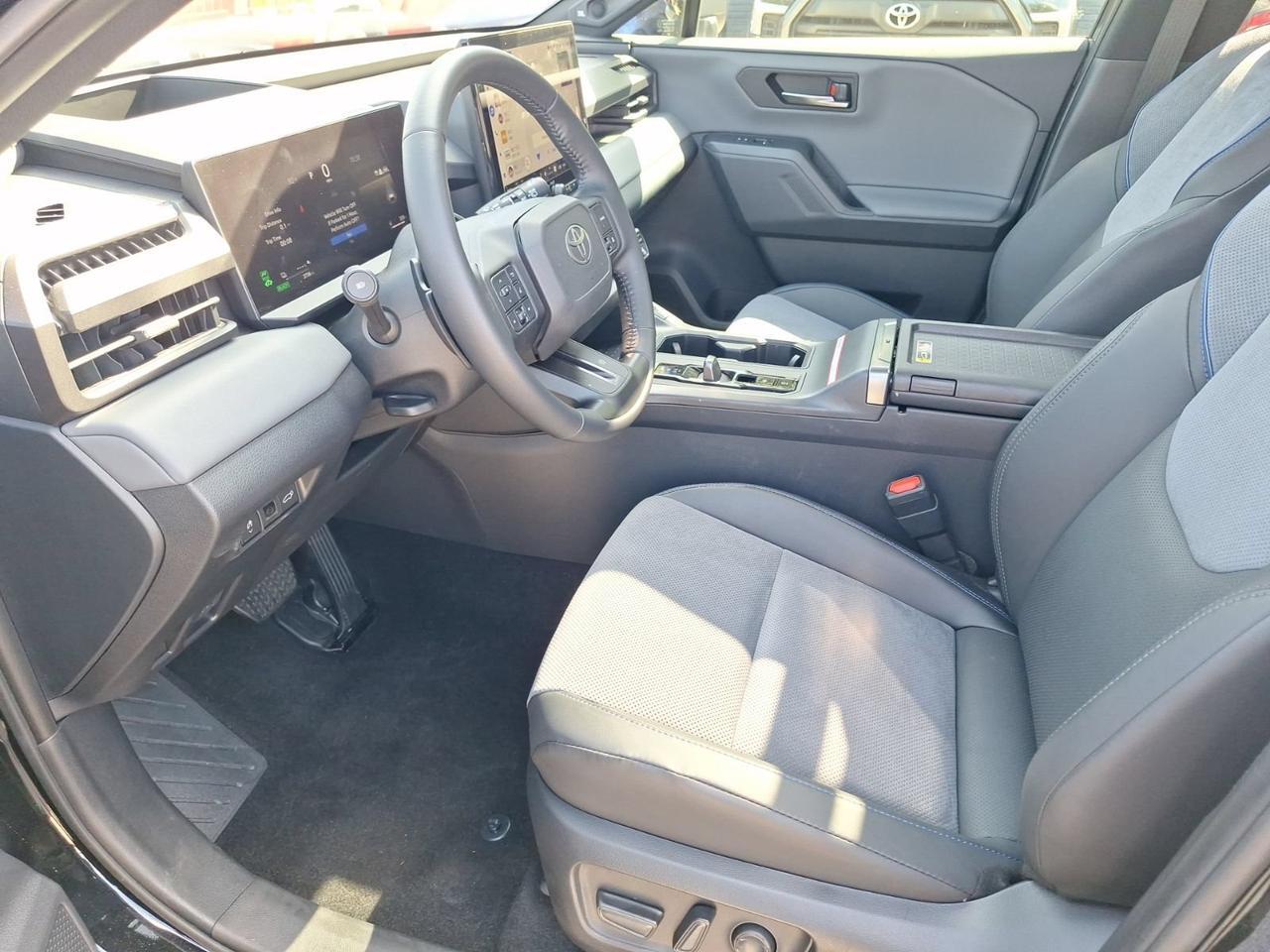 2026 Toyota RAV4 Plug-In Hybrid XSE Hurst TX