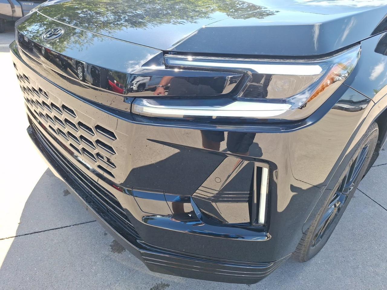 2026 Toyota RAV4 Plug-In Hybrid XSE Hurst TX
