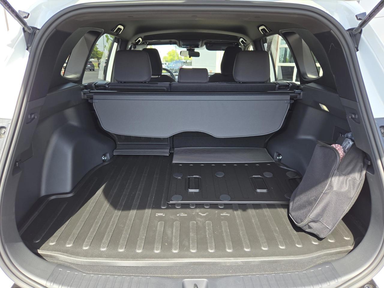 2026 Toyota RAV4 SE PLUG IN HYBRID AWD Vacaville CA