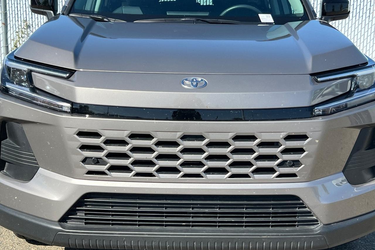 2026 Toyota RAV4 XLE Premium Roseville CA