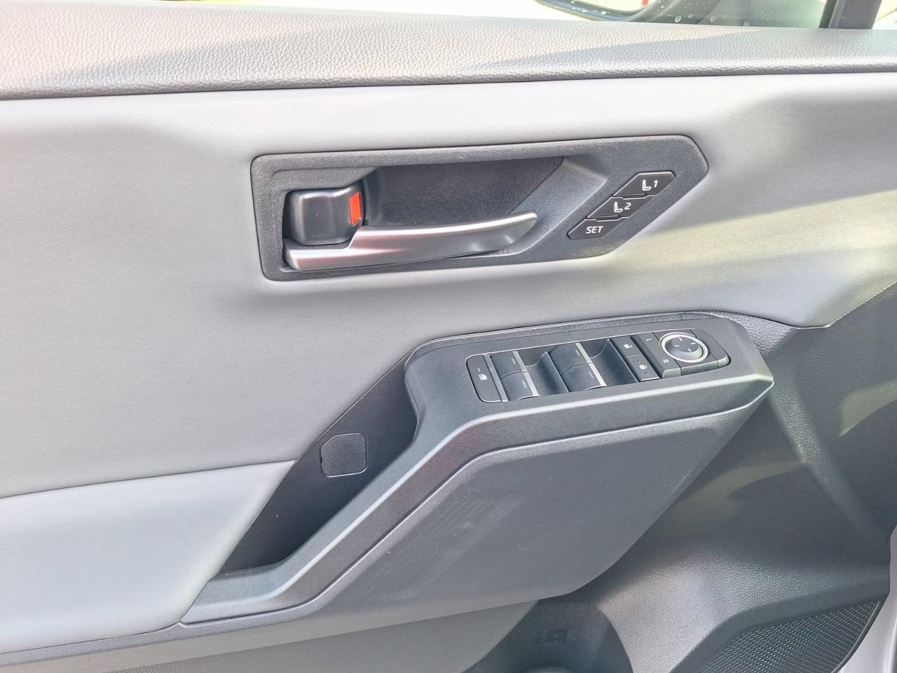 2026 Toyota RAV4 XSE Hurst TX