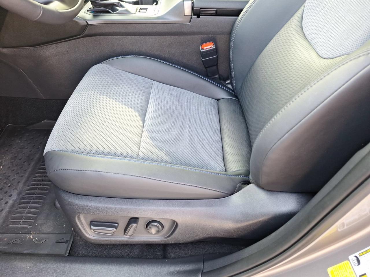 2026 Toyota RAV4 XSE Hurst TX