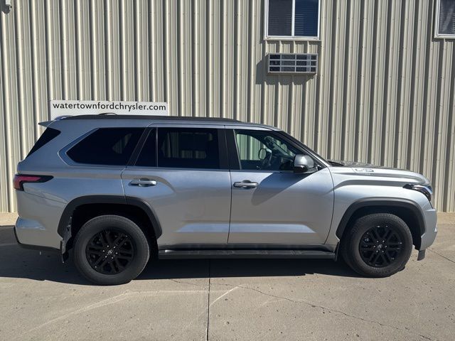 2026 Toyota Sequoia SR5