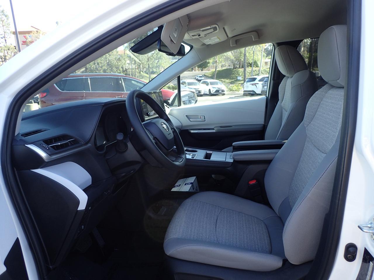 2026 Toyota Sienna LE Anaheim CA