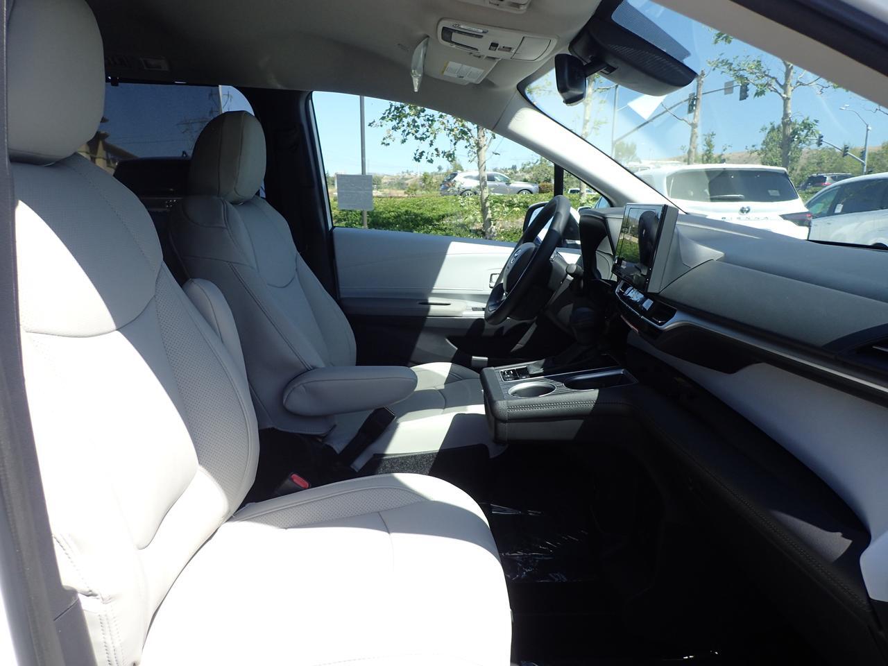 2026 Toyota Sienna LE Anaheim CA