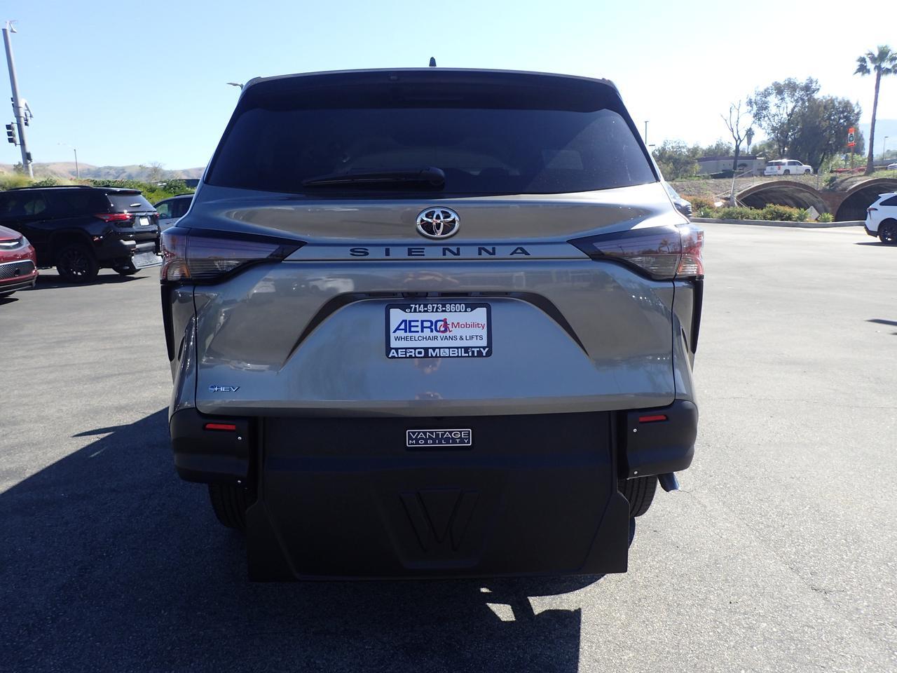 2026 Toyota Sienna LE Anaheim CA