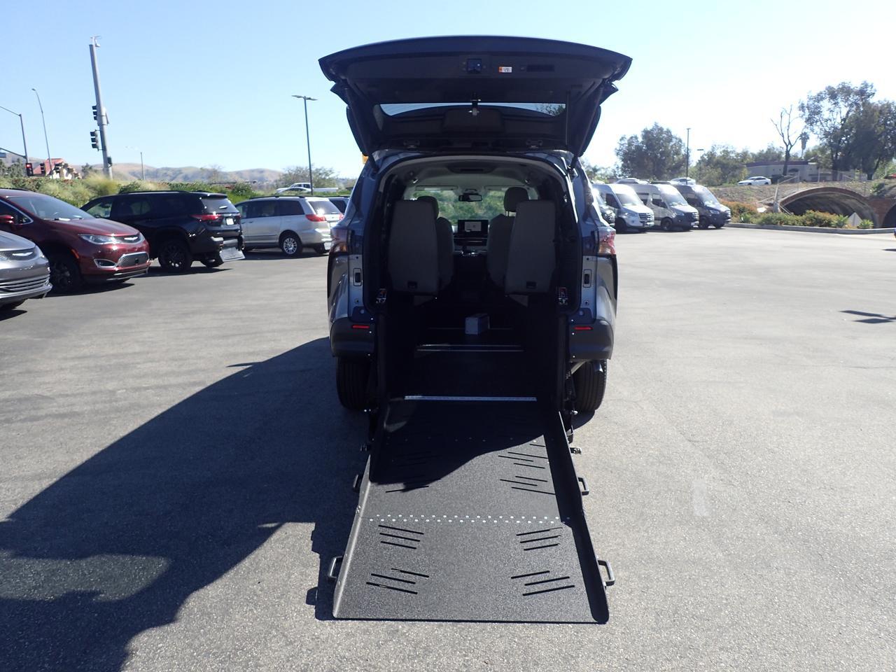 2026 Toyota Sienna LE Anaheim CA