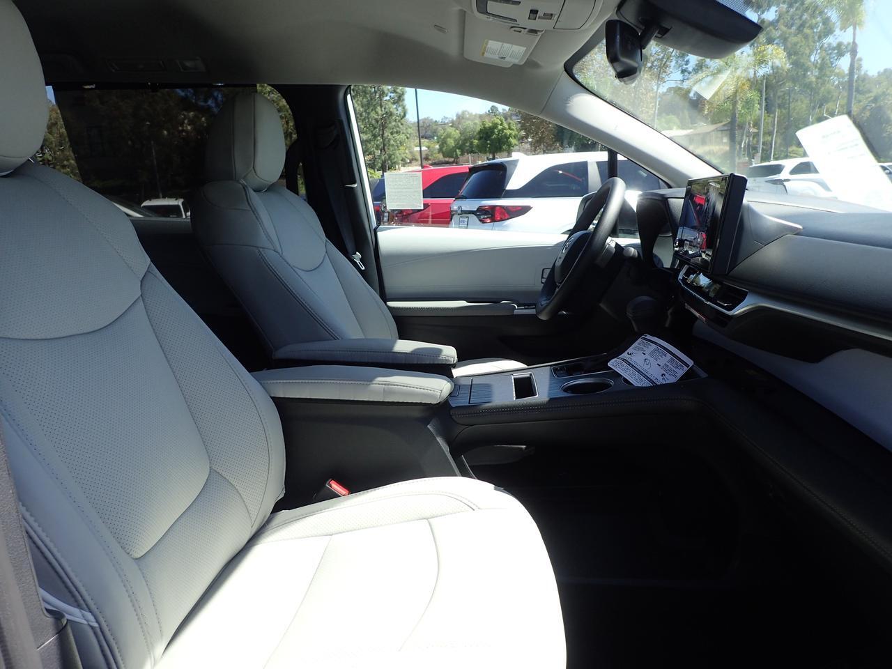 2026 Toyota Sienna LE Anaheim CA
