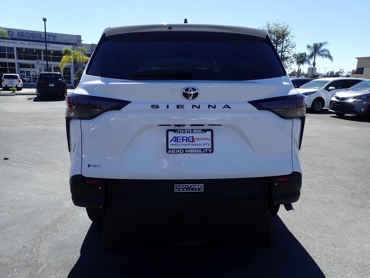 2026 Toyota Sienna LE Anaheim CA