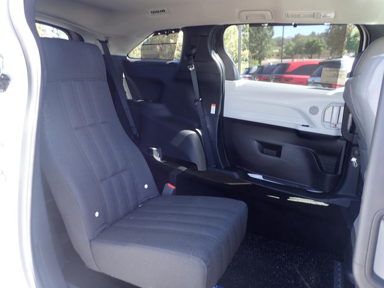 2026 Toyota Sienna LE Anaheim CA