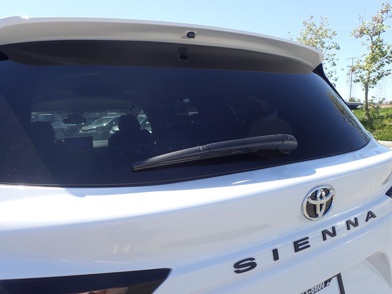 2026 Toyota Sienna LE Anaheim CA