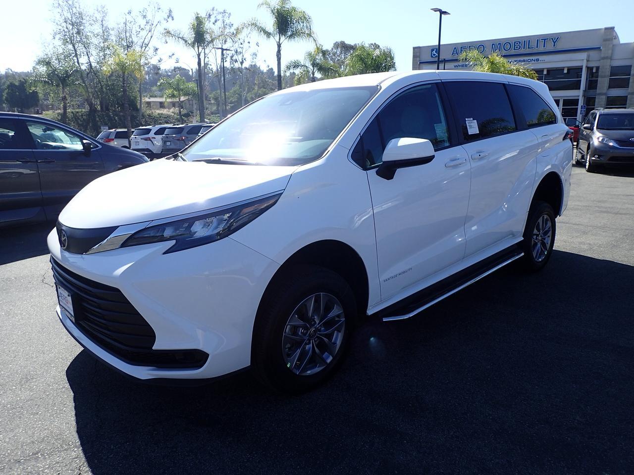 2026 Toyota Sienna LE Anaheim CA