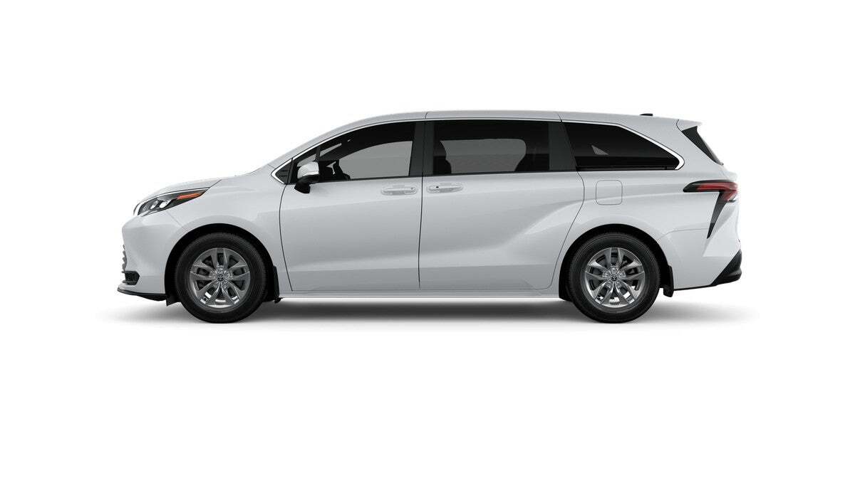 2026 Toyota Sienna LE Roseville CA