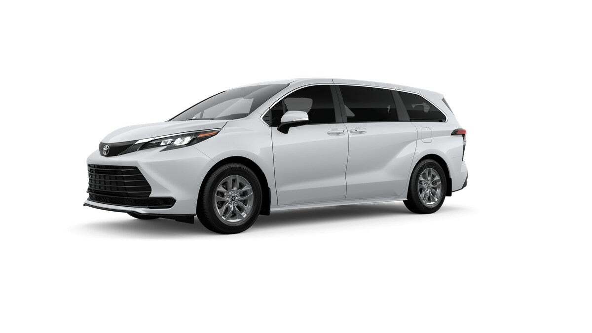 2026 Toyota Sienna LE Roseville CA